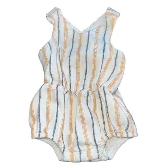 Carter's Other - Girls outfit 3-6 months outfit stripe print